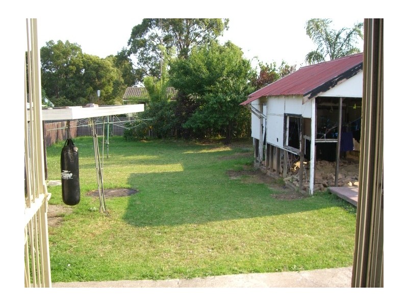 1 Shannon St., Greenacre NSW 2190