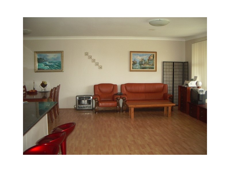 8 Suva Crescent, Greenacre NSW 2190