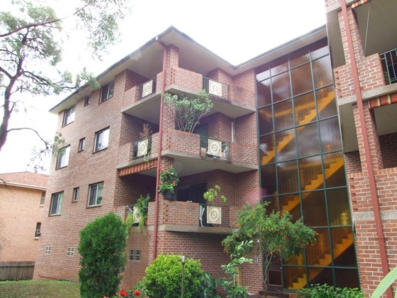 13/1-5 Alfred St, Westmead NSW 2145