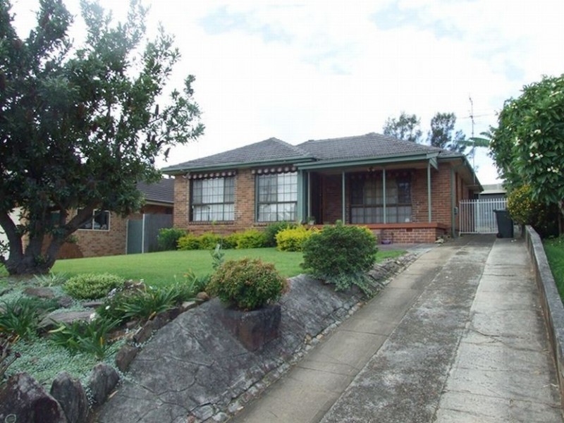 33 Hinkler St, Ermington NSW 2115