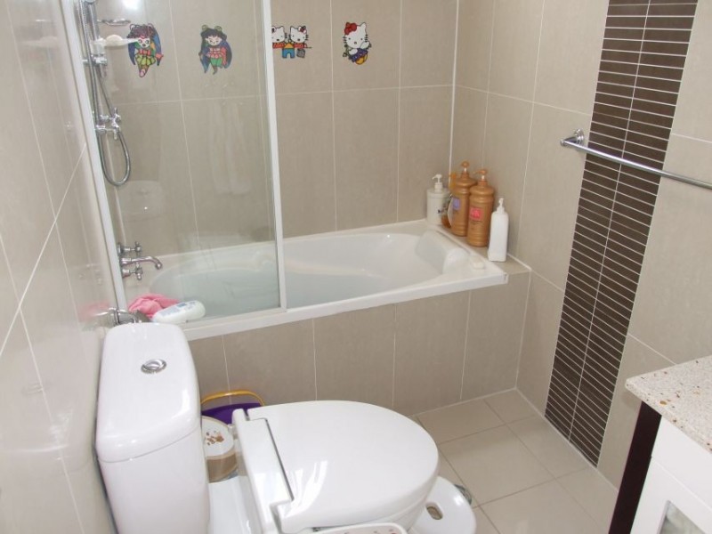 22 John Marie Pl (80-82 Rogers St Roseland), Kingsgrove NSW 2208