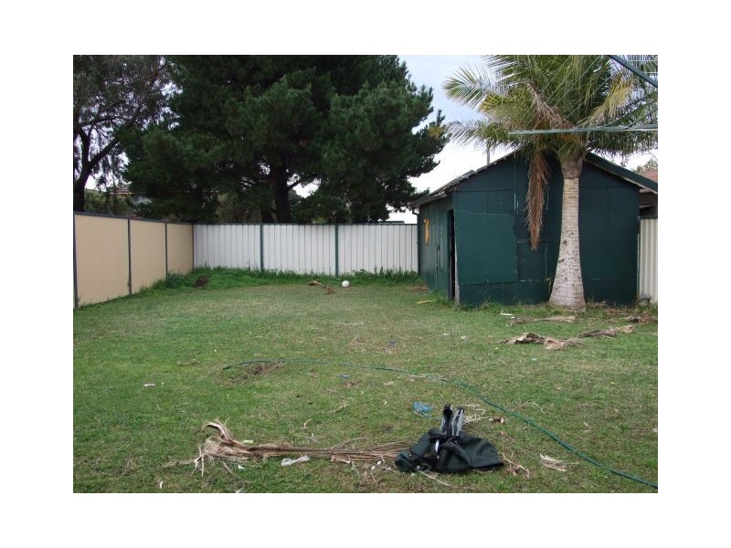 16 Howard St, Canterbury NSW 2193