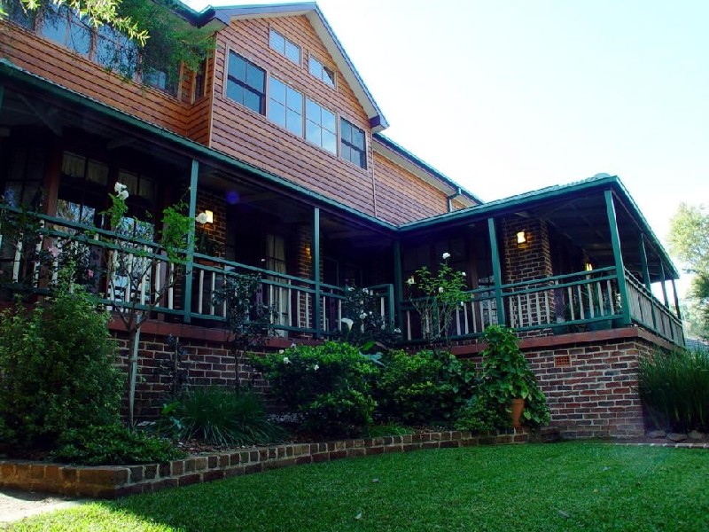 61 Glenhaven Rd, Glenhaven NSW 2156