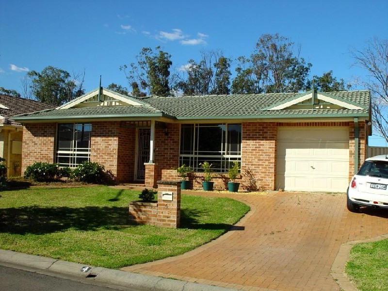 4 Timbillica Close, Prestons NSW 2170