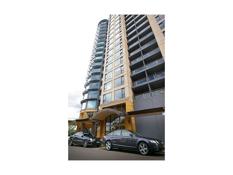 2203/2 Dind Street, Milsons Point NSW 2061