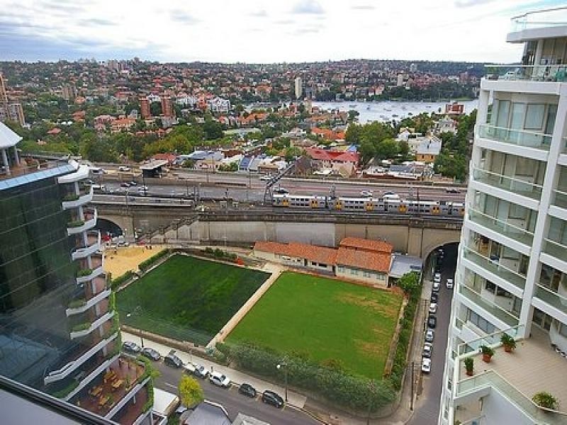 2203/2 Dind Street, Milsons Point NSW 2061