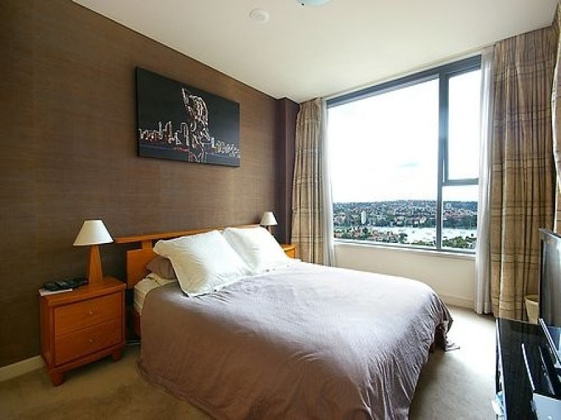 2203/2 Dind Street, Milsons Point NSW 2061