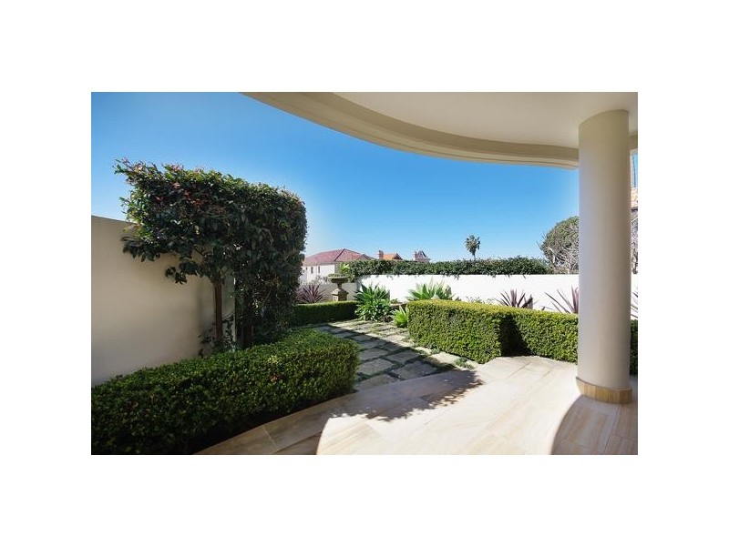 2/92 Muston Street, Mosman NSW 2088