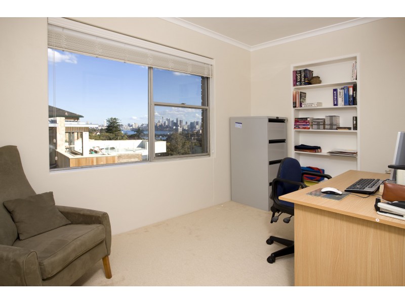 2/57 Prince Albert Street, Mosman NSW 2088