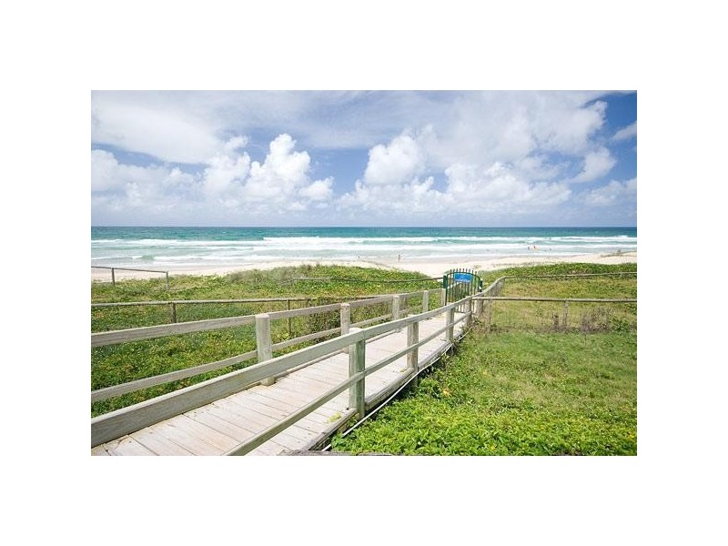 Surfers Paradise QLD 4217