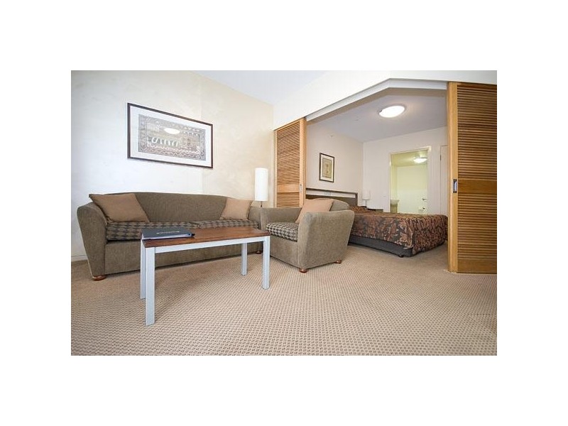 Broadbeach QLD 4218