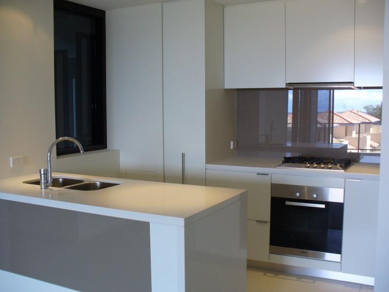 Broadbeach QLD 4218