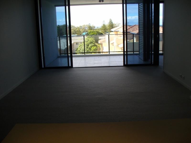 Broadbeach QLD 4218