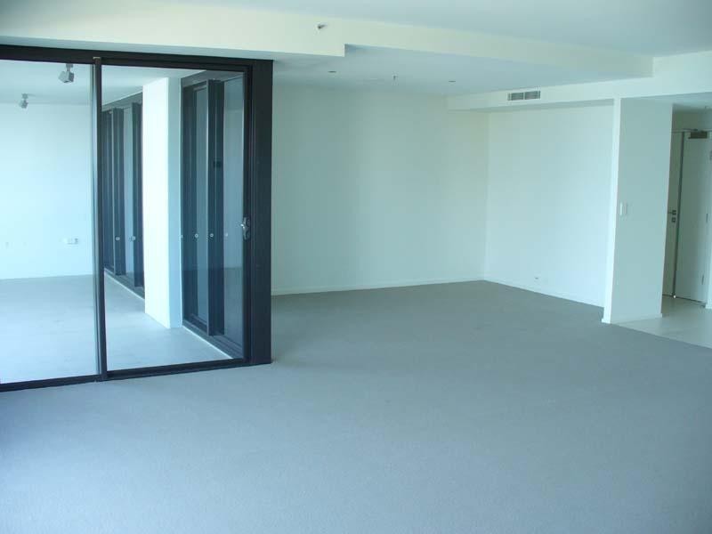 Broadbeach QLD 4218
