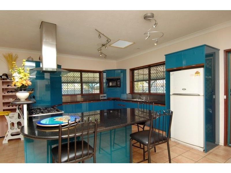 11 Maryland Avenue, Carrara QLD 4211