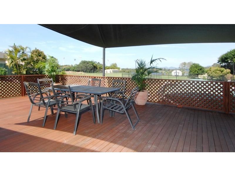 11 Maryland Avenue, Carrara QLD 4211