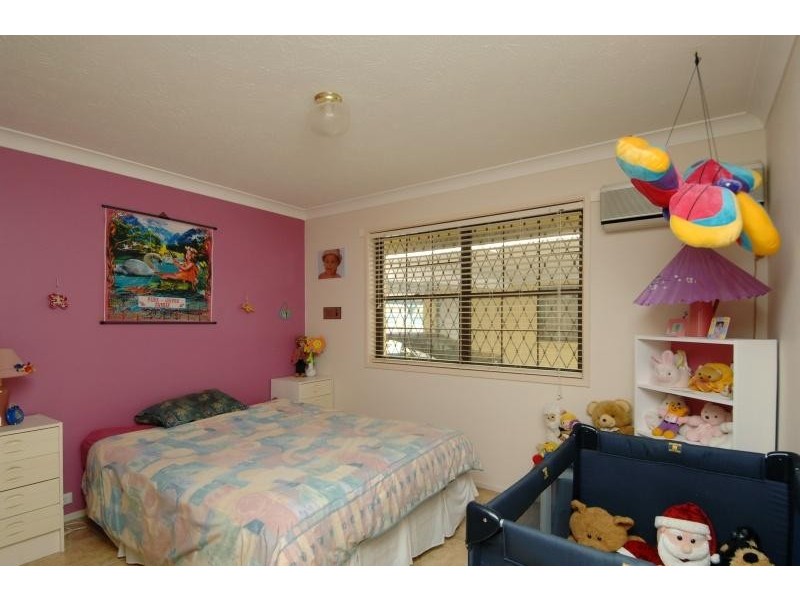 11 Maryland Avenue, Carrara QLD 4211