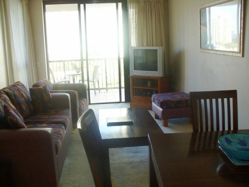 Broadbeach QLD 4218