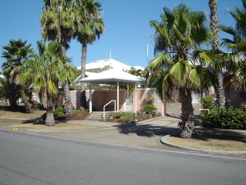 Mermaid Beach QLD 4218