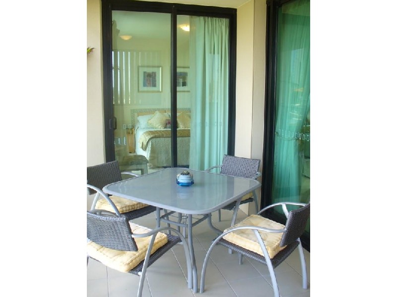 Broadbeach QLD 4218