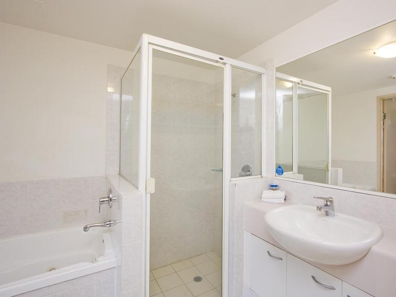 Broadbeach QLD 4218