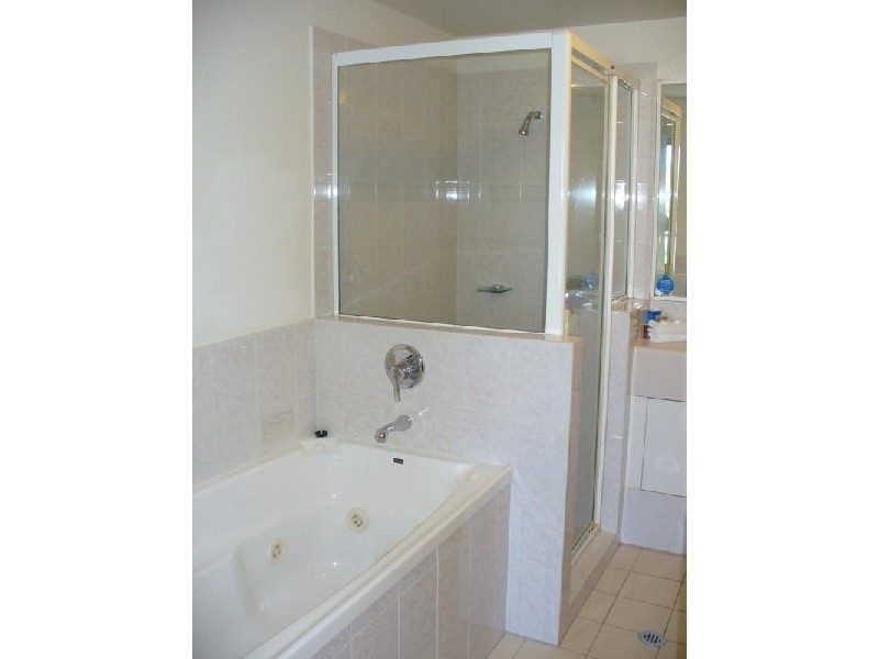 Broadbeach QLD 4218