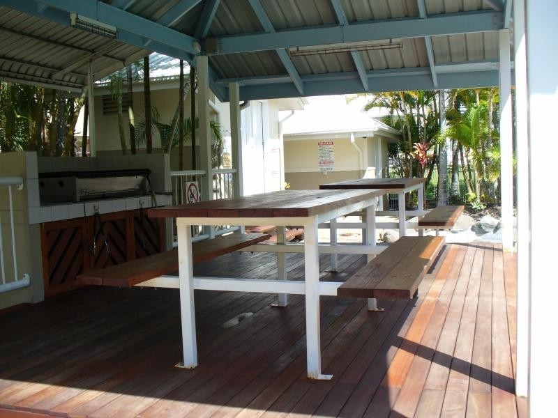 Mermaid Beach QLD 4218