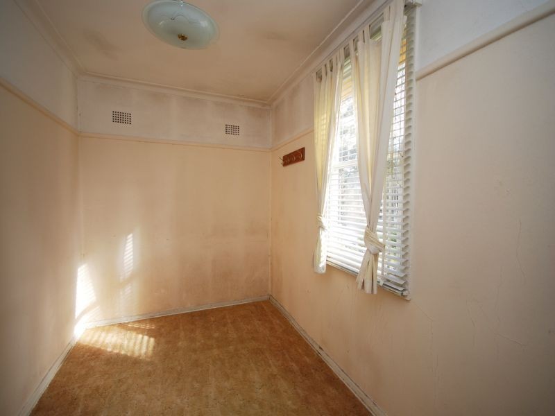 9 Whinmoor Street, Katoomba NSW 2780