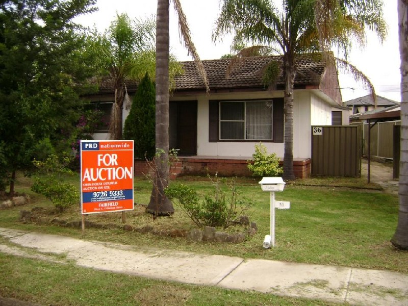 36 HEMINGWAY CRS, Fairfield NSW 2165