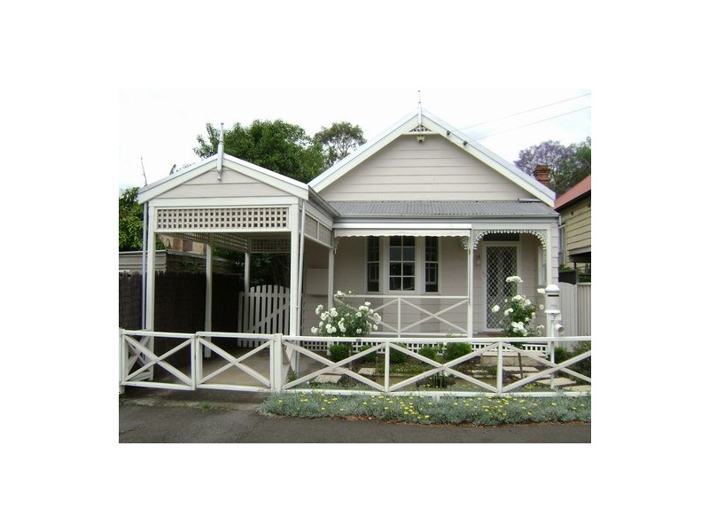 7 The Avenue, Granville NSW 2142