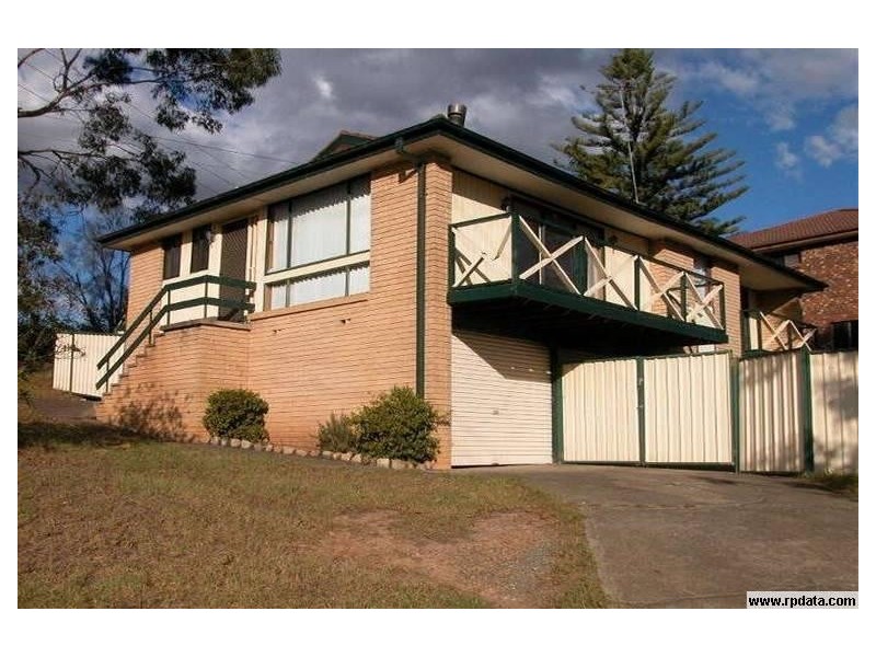 2 Silverdale Road, Wallacia NSW 2745