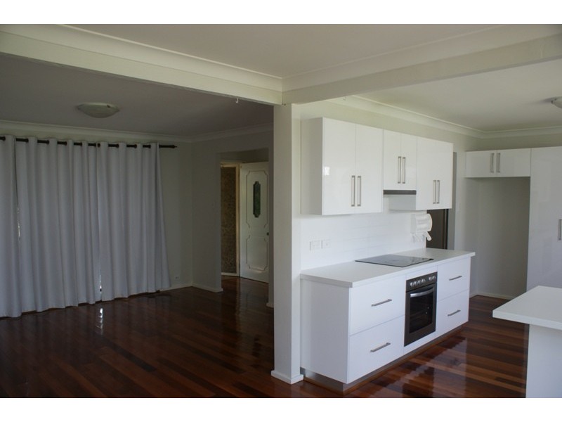 Wallacia NSW 2745