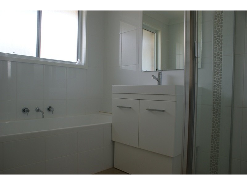 Wallacia NSW 2745