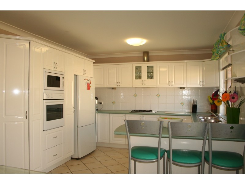 Claremont Meadows NSW 2747