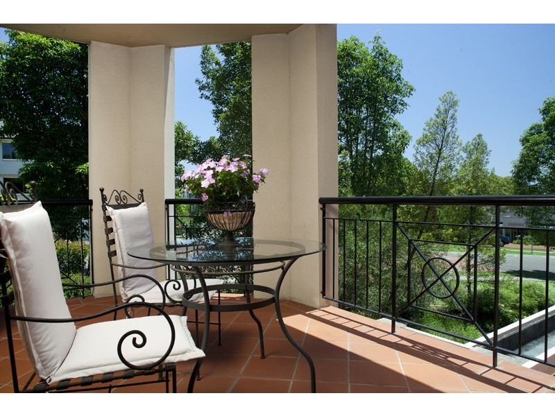 7/2 Mortimer Lewis Drive, Huntleys Cove NSW 2111