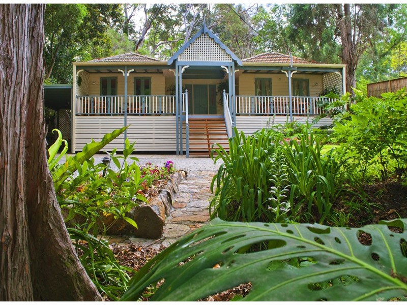 77 Lofberg Road, West Pymble NSW 2073