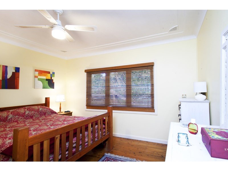 77 Lofberg Road, West Pymble NSW 2073