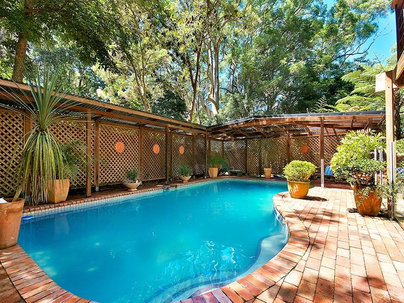 12 Kooloona Crescent, West Pymble NSW 2073