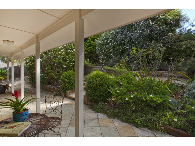 16 Kooloona Crescent, West Pymble NSW 2073