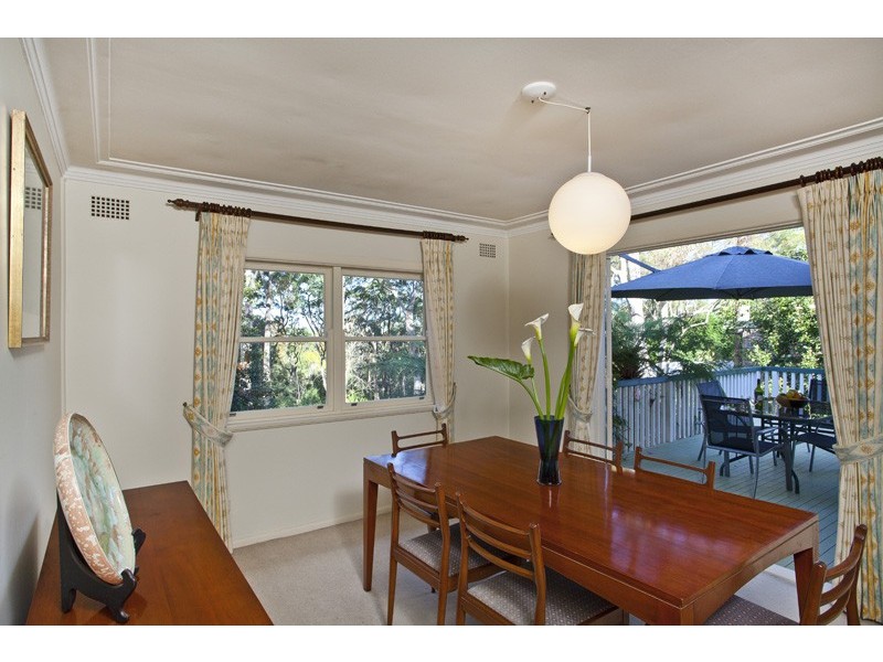 16 Kooloona Crescent, West Pymble NSW 2073