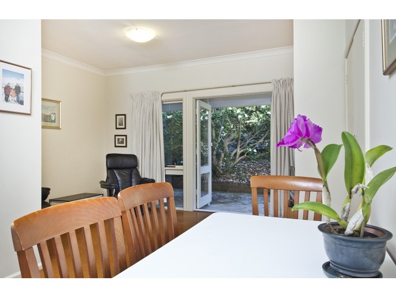 16 Kooloona Crescent, West Pymble NSW 2073