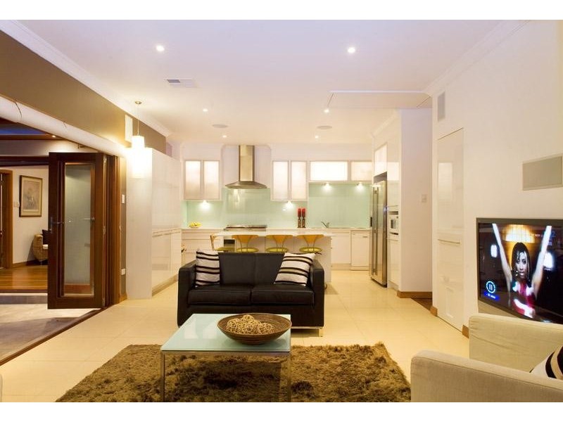 2 Hillcrest Street, Wahroonga NSW 2076