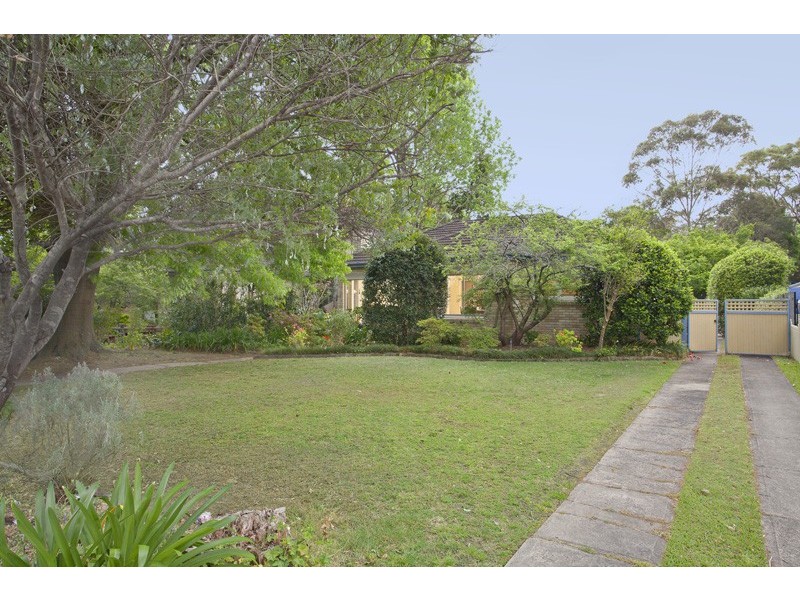 11 Bingara Street, West Pymble NSW 2073