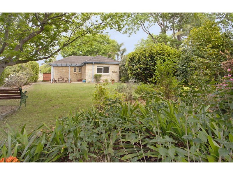 11 Bingara Street, West Pymble NSW 2073