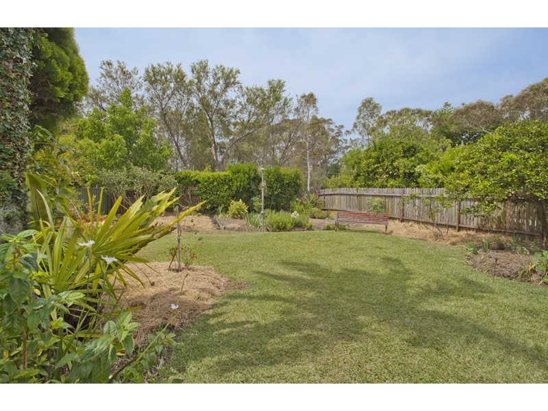 33 Kooloona Crescent, West Pymble NSW 2073