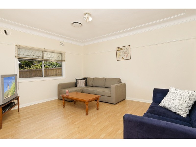 71 Yanko Road, West Pymble NSW 2073