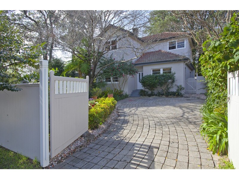 61 Yanko Road, West Pymble NSW 2073