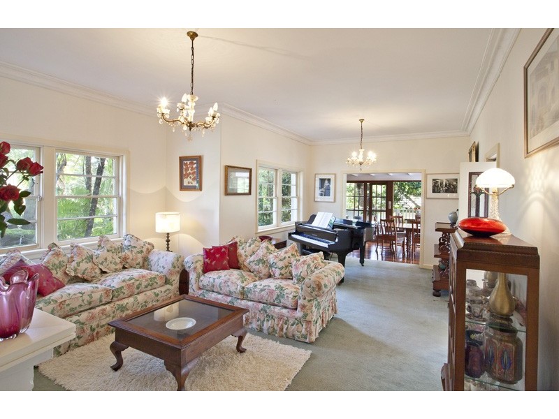 61 Yanko Road, West Pymble NSW 2073