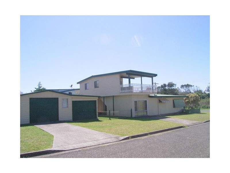 Old Bar NSW 2430