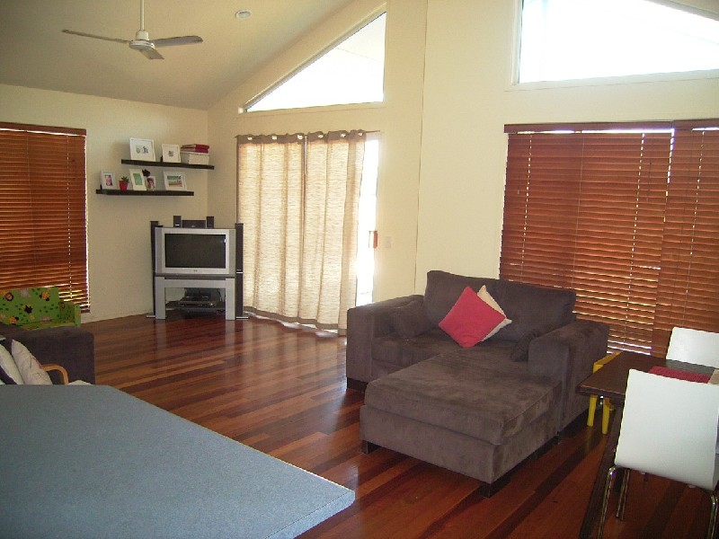 Old Bar NSW 2430